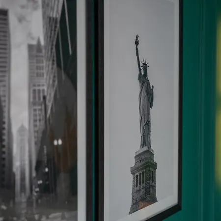 Apartamento Blloku Area Modern App - The Nest Tirana