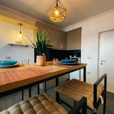 Apartamento Blloku Area Modern App - The Nest